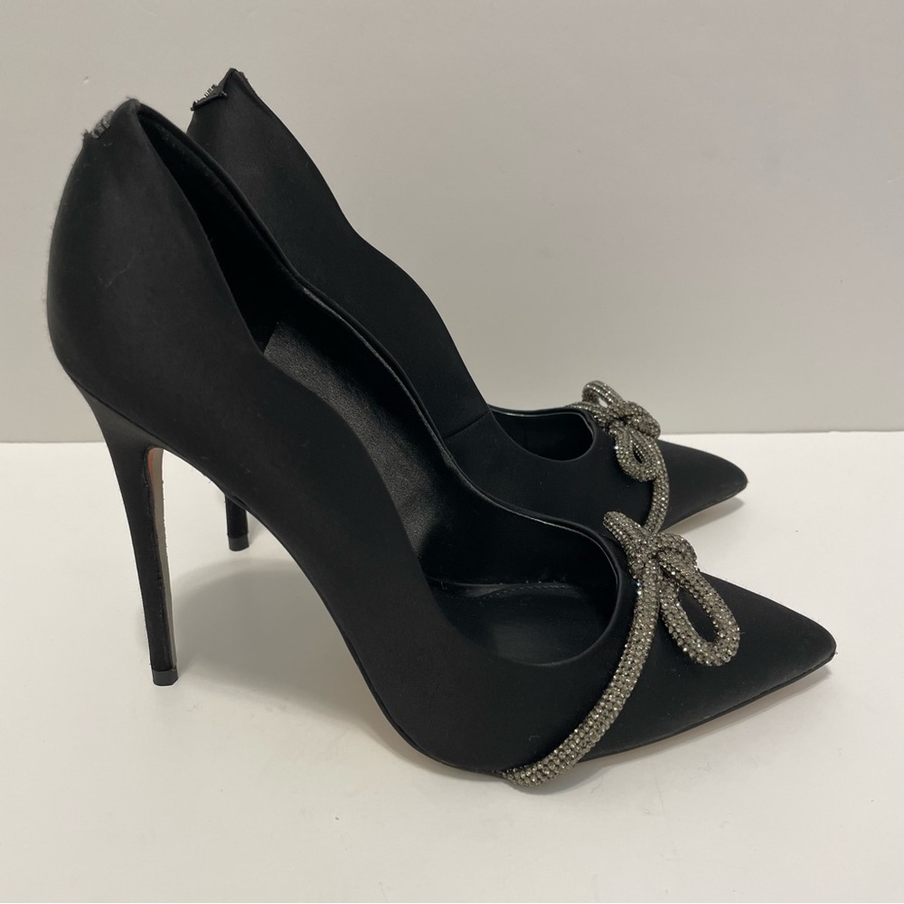 Sam Edelman Deela Pointed Toe Heel Black with Silver Accents Size 9 - Picture 3 of 15